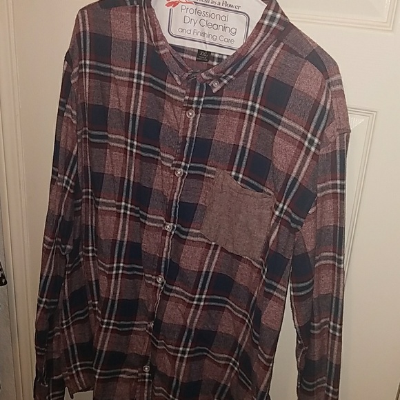 Long-sleeve flannel - Picture 3 of 4